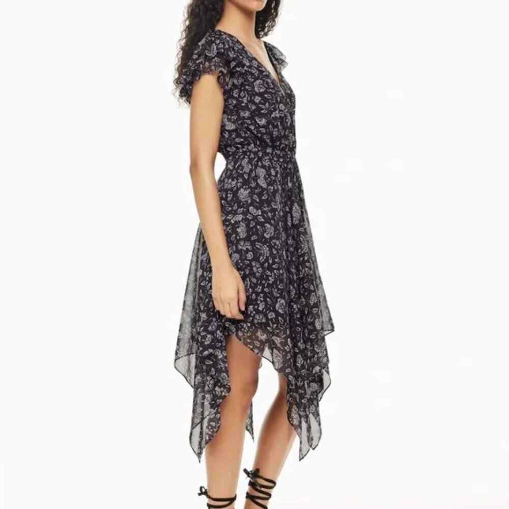 Aritzia Little Moon Tessa Dress - Picture 2 of 11